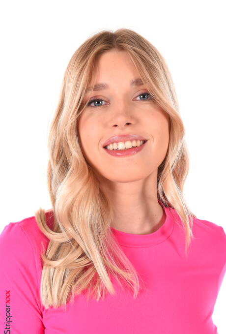 Istripper pleased to share with you xxx picture gallery with Freya Mayer in play with dildo