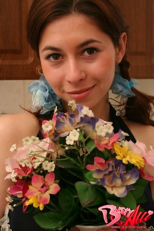 Busty Alli invites you to browse their xxx pictures with Busty Alli demonstrating amazing shape